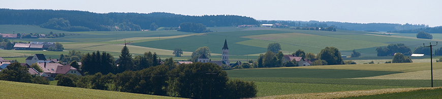 Headerbild idyllische bayerische Landschaft